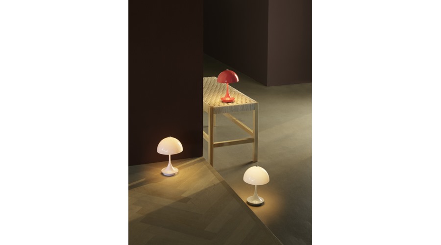 AW24-Panthella160Portable-V3-Interior-178156-ON