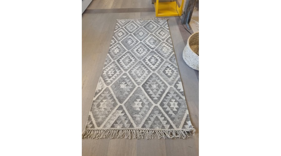 c85c9668-f647-4f22-aa28-bb0465c718c4